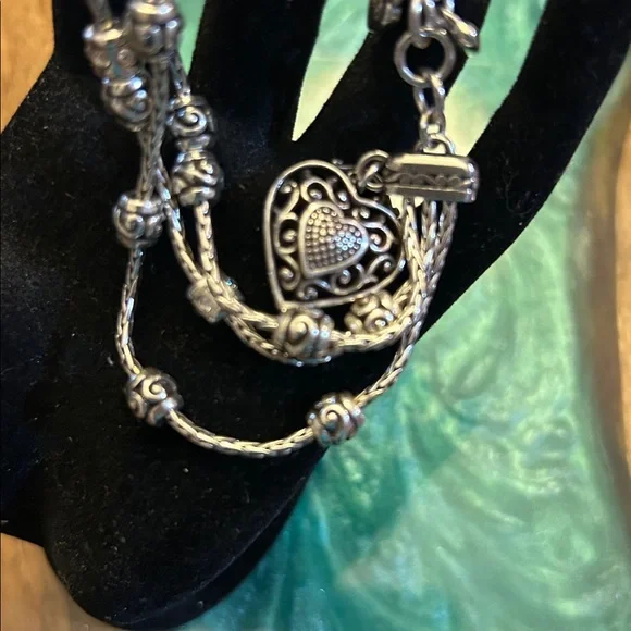 Brighton Reno Heart Bracelet features a silver-plated triple chain design, EUC - Picture 2 of 8